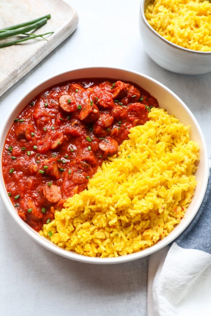 Rice, sausage casserole, red kidney beans, chilli sauce.